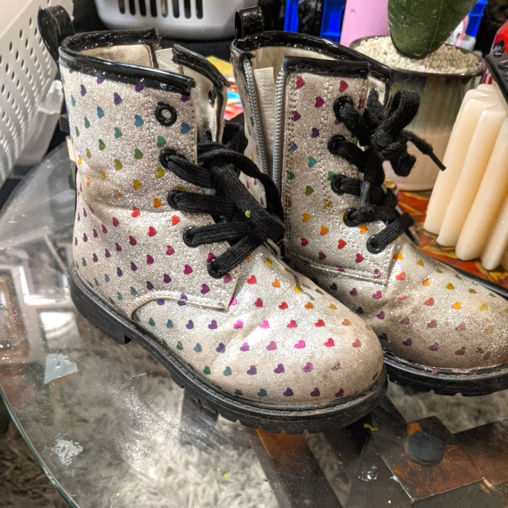 Girls combat boots